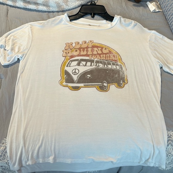 alter’d state tee super soft and cozy - Picture 1 of 3